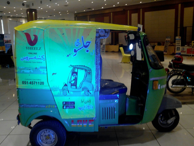 e transport jul soo jee will launch a rickshaw motorcycle services photo izharullah exprss e transport jul soo jee will launch a rickshaw motorcycle services photo izharullah exprss