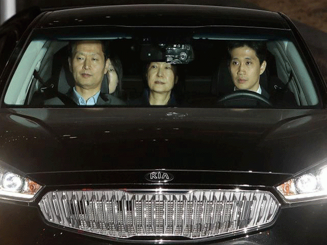 ousted south korean president park geun hye c leaves the prosecutors 039 office as she is transferred to a detention house in seoul south korea march 31 2017 photo reuters ousted south korean president park geun hye c leaves the prosecutors 039 office as she is transferred to a detention house in seoul south korea march 31 2017 photo reuters