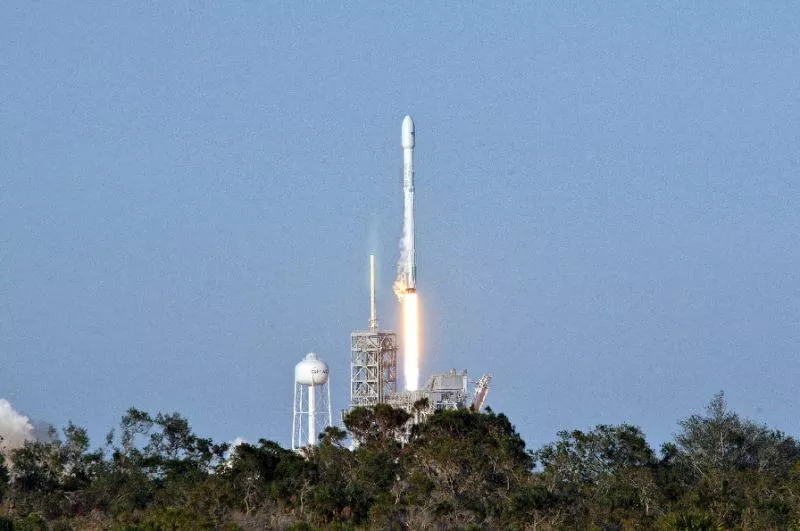 space x 039 s recycled falcon 9 rocket lifts off from kennedy space center cheered by experts as a quot historic quot moment as companies scramble to lower space travel costs photo afp space x 039 s recycled falcon 9 rocket lifts off from kennedy space center cheered by experts as a quot historic quot moment as companies scramble to lower space travel costs photo afp