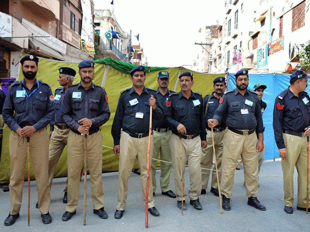 inspector general police tariq yasin is in the running to become punjab s top cop photo online inspector general police tariq yasin is in the running to become punjab s top cop photo online