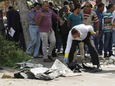 motorcycle bomb wounds 16 outside egypt police centre motorcycle bomb wounds 16 outside egypt police centre