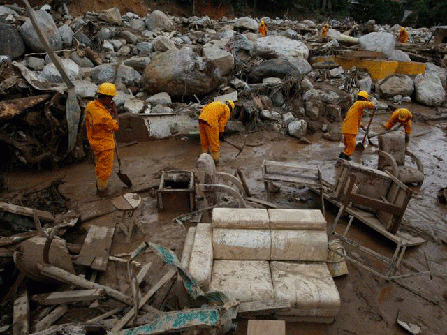 rescuers look for bodies in a destroyed area after flooding and mudslides caused by heavy rains leading several rivers to overflow pushing sediment and rocks into buildings and roads in mocoa colombia april 2 2017 photo reuters rescuers look for bodies in a destroyed area after flooding and mudslides caused by heavy rains leading several rivers to overflow pushing sediment and rocks into buildings and roads in mocoa colombia april 2 2017 photo reuters