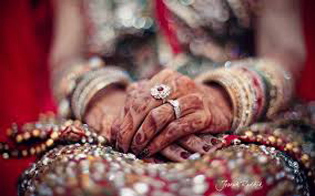 this humble wedding ceremony in multan set an example for all of us