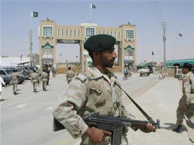 pak afghan armies discuss border situation via hotline pak afghan armies discuss border situation via hotline