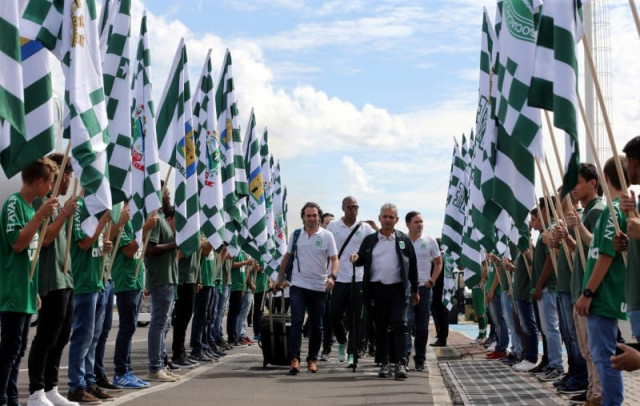 atletico nacional team arrive at serafim enoss bertaso airport in chapeco photo reuters atletico nacional team arrive at serafim enoss bertaso airport in chapeco photo reuters