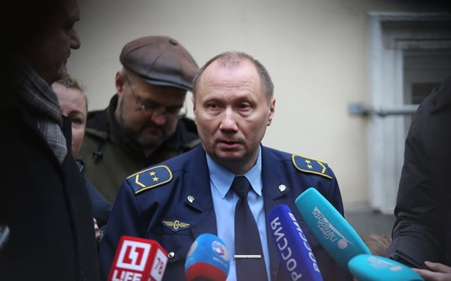 alexander kaverin 50 the driver of the saint petersburg metro train hit by an explosion answers journalists 039 questions in saint petersburg on april 4 2017 photo afp alexander kaverin 50 the driver of the saint petersburg metro train hit by an explosion answers journalists 039 questions in saint petersburg on april 4 2017 photo afp