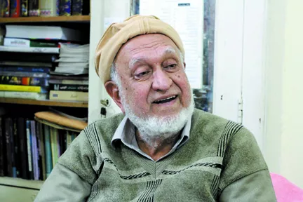 surrounded by newsletters books newspaper clippings and different publications of the party mehboob alam siddiqui clad in an afghan pakol peshawari cap recalls how one of his colleagues at radio pakistan introduced him to the president of islami jamiat talaba karachi university in 1969 photo ayesha mir express surrounded by newsletters books newspaper clippings and different publications of the party mehboob alam siddiqui clad in an afghan pakol peshawari cap recalls how one of his colleagues at radio pakistan introduced him to the president of islami jamiat talaba karachi university in 1969 photo ayesha mir express