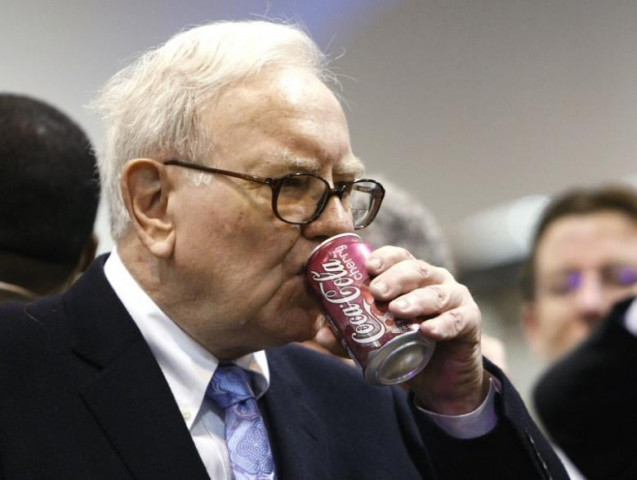 warren buffett turns 94 the billionaire who thrives on coca cola mcdonald s and hot fudge sundaes warren buffett turns 94 the billionaire who thrives on coca cola mcdonald s and hot fudge sundaes