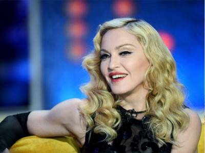madonna takes swipe at pepsi after kendall jenner s ad controversy madonna takes swipe at pepsi after kendall jenner s ad controversy