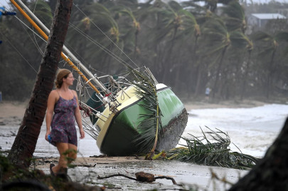 thousands evacuated in new zealand amid cyclone debbie floods thousands evacuated in new zealand amid cyclone debbie floods