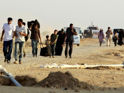 hundreds leave syria rebel district under deal state media