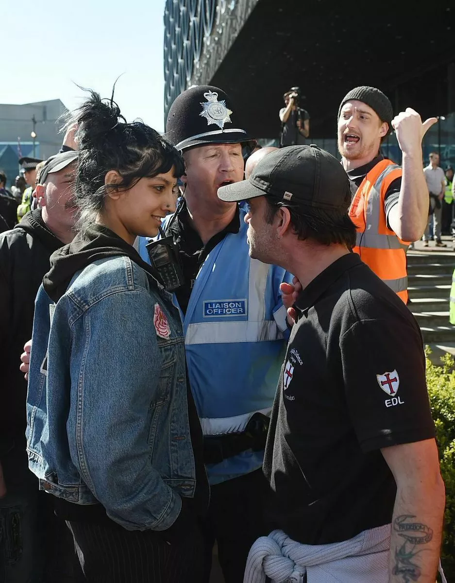 saffiyah khan at the edl protest photo twitter saffiyah khan at the edl protest photo twitter