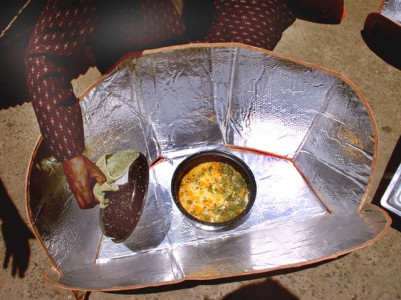 kenya learns to cook with solar power even when the sun doesn t shine kenya learns to cook with solar power even when the sun doesn t shine