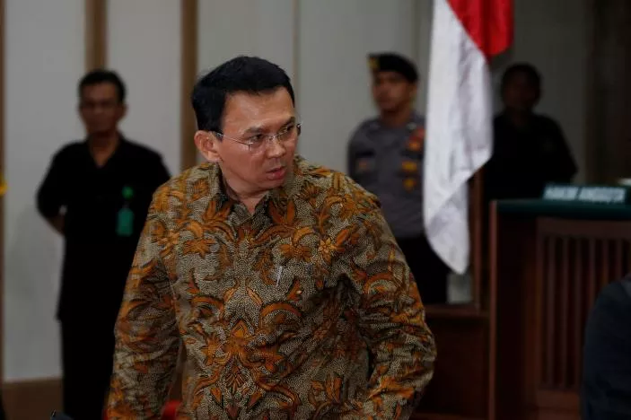 jakarta 039 s governor basuki tjahaja purnama also known as ahok reacts inside the courtroom during his blasphemy trial at the auditorium of the agriculture ministry in jakarta indonesia april 11 2017 photo reuters jakarta 039 s governor basuki tjahaja purnama also known as ahok reacts inside the courtroom during his blasphemy trial at the auditorium of the agriculture ministry in jakarta indonesia april 11 2017 photo reuters