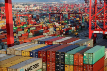 pakistan s trade deficit photo file