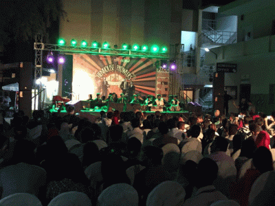 chicago s henhouse prowlers are loving it in karachi chicago s henhouse prowlers are loving it in karachi