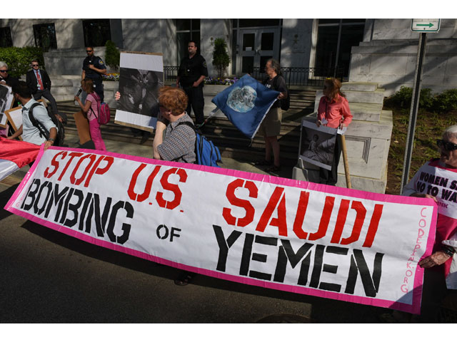 activists take part in a rally outside of the embassy of saudi arabia to protest against its action in yemen on april 12 2017 in washington dc photo afp