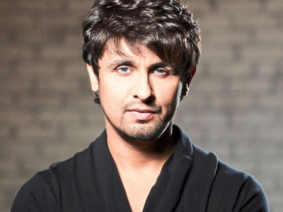 sonu nigam s rant about being forced to wake up to azaan angers fans