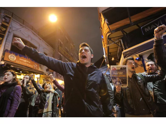 people protest against the results of the referendum in istanbul turkey april 16 2017 photo reuters