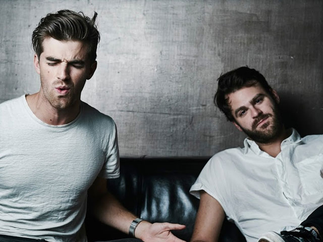 the chainsmokers album debuts at no 1 on billboard