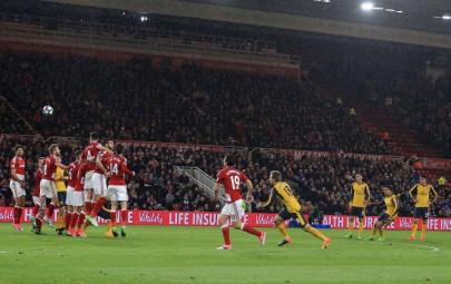 sanchez ozil sink middlesbrough sanchez ozil sink middlesbrough