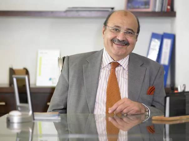 international steels limited isl managing director towfiq chinoy photo isl international steels limited isl managing director towfiq chinoy photo isl