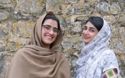 girls shot along with malala head to edinburgh univerisity