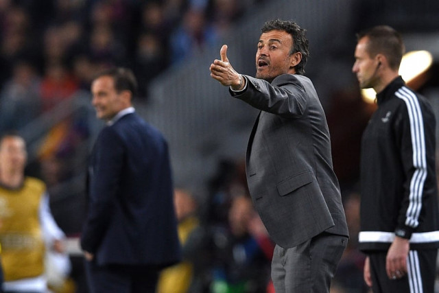 barcelona 039 s coach luis enrique shouts during the uefa champions league quarter final second leg football match fc barcelona vs juventus at the camp nou stadium in barcelona on april 19 2017 photo afp barcelona 039 s coach luis enrique shouts during the uefa champions league quarter final second leg football match fc barcelona vs juventus at the camp nou stadium in barcelona on april 19 2017 photo afp