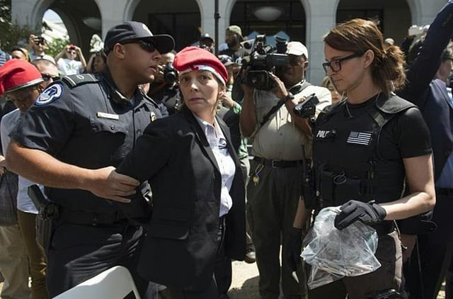 activists near the us capitol handed out free joints to mark 039 4 20 day 039 and highlight their effort to legalise pot photo afp activists near the us capitol handed out free joints to mark 039 4 20 day 039 and highlight their effort to legalise pot photo afp