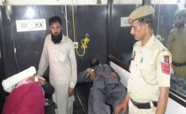 five members of a family including a nine year old girl were injured in an attack by cow vigilantes in the reasi district of indian occupied kashmir photo ndtv five members of a family including a nine year old girl were injured in an attack by cow vigilantes in the reasi district of indian occupied kashmir photo ndtv