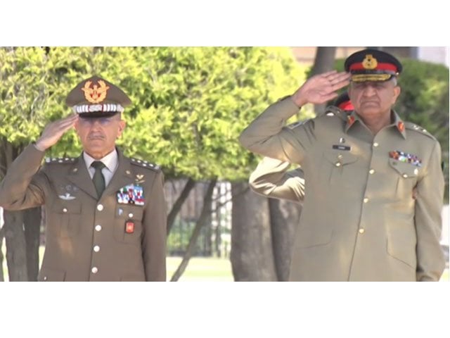 the visiting military dignitary pays visit at ghq and acknowledges operation radd ul fasaad gains made so far screengrab