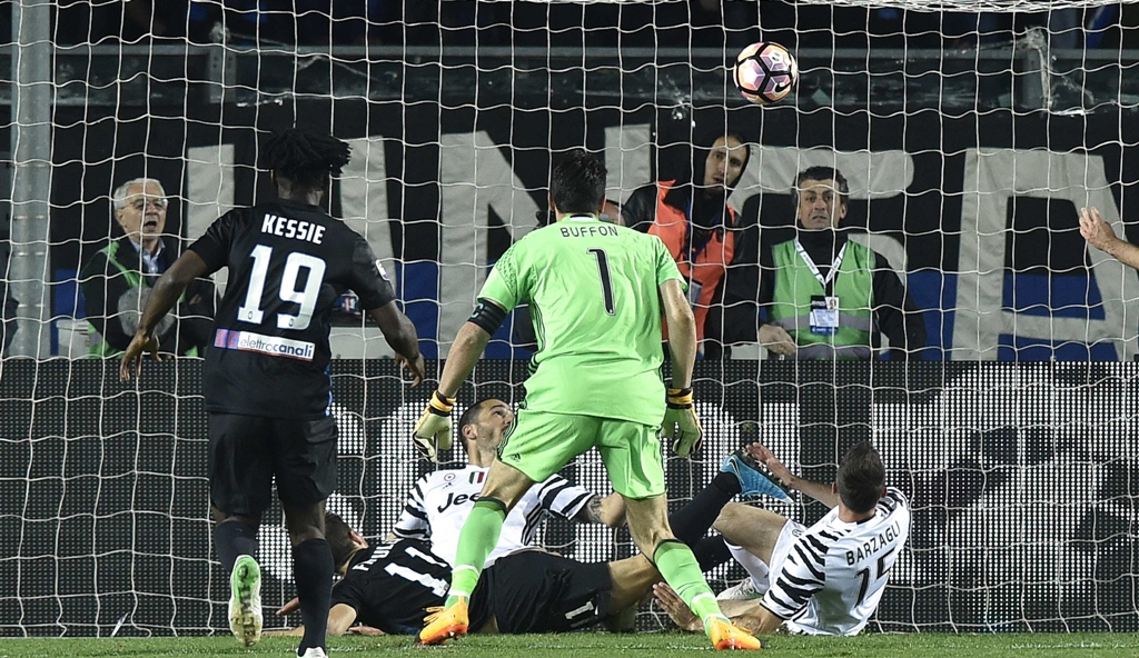 Kostic fires Juve past Inter Milan