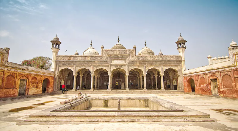 shahi mosque chiniot s timeless glory shahi mosque chiniot s timeless glory