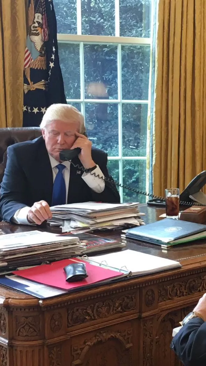 donald trump with a glass of coca cola photo twitter katebennett dc donald trump with a glass of coca cola photo twitter katebennett dc
