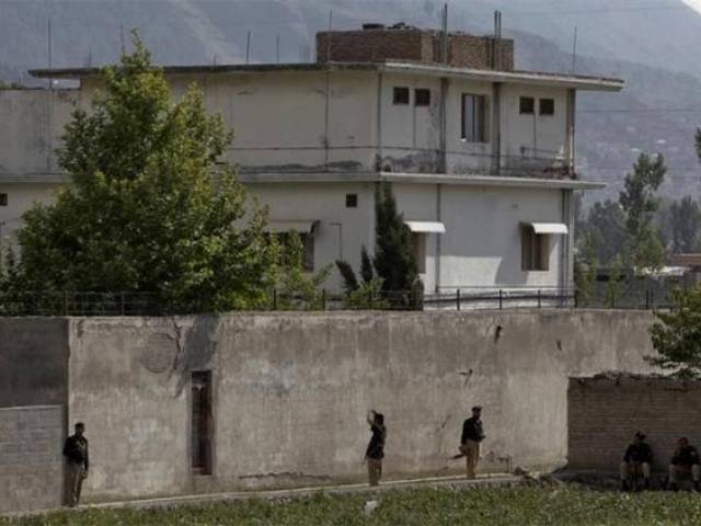 police surrounding osama bin laden 039 s house in abbotabad photo reuters