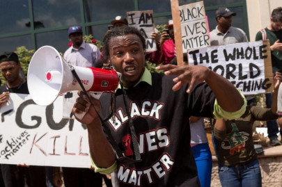 us cop who killed unarmed black man guilty of rights charge