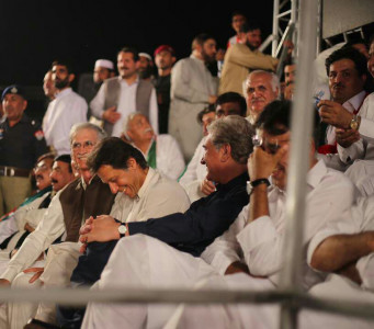 nawaz standing between people and ideal pakistan imran nawaz standing between people and ideal pakistan imran