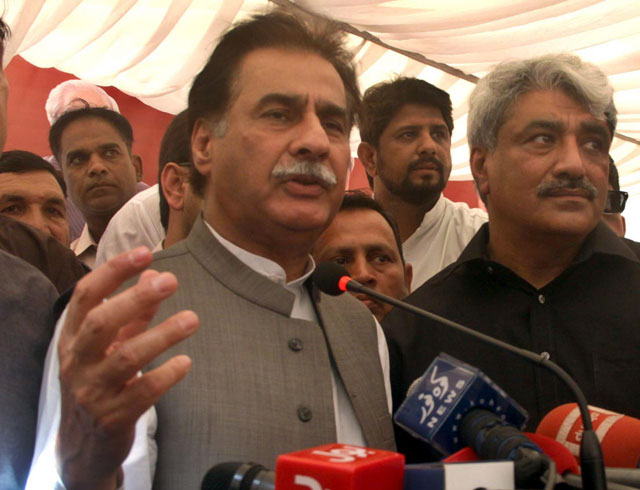 speaker national assembly sardar ayaz sadiq talking to media in lahore on may 7 2017 photo nni