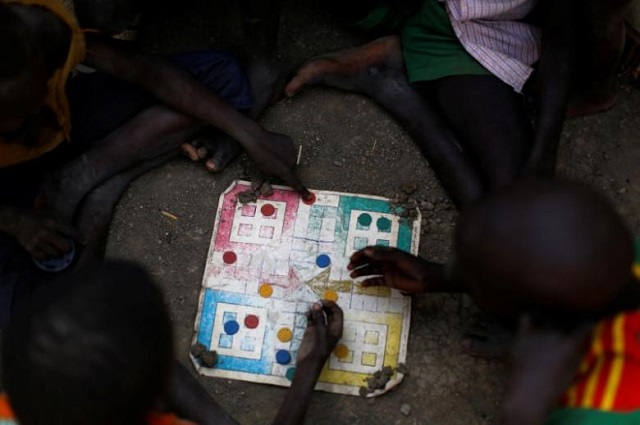 children play a board game in the united nations mission in south sudan unmiss protection of civilian site cop near bentiu northern south sudan photo reuters