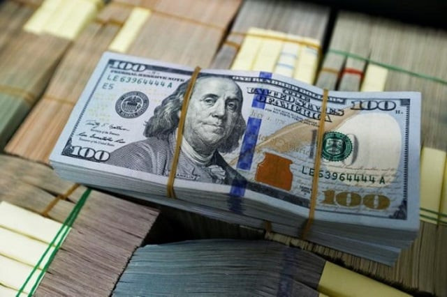 u s dollar notes are seen at a kasikornbank in bangkok thailand photo reuters u s dollar notes are seen at a kasikornbank in bangkok thailand photo reuters