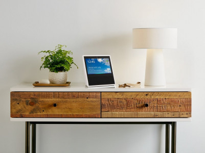 amazon unveils echo show with touchscreen and video calls amazon unveils echo show with touchscreen and video calls