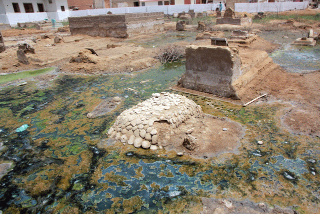 sewage surrounds the graves in sacchal graveyard photo athar khan sewage surrounds the graves in sacchal graveyard photo athar khan
