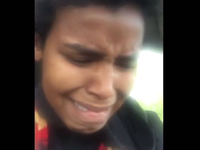 screengrab shows the black muslim woman breaking into tears after facing discrimination at a us bank screengrab shows the black muslim woman breaking into tears after facing discrimination at a us bank