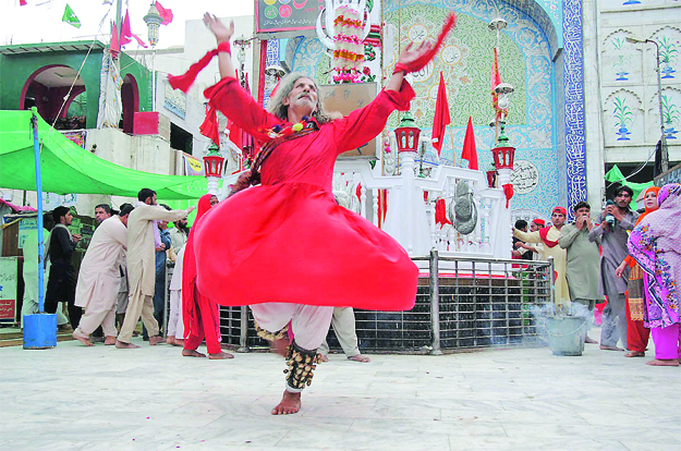 devotees turn a blind eye to security concerns at qalandar s urs
