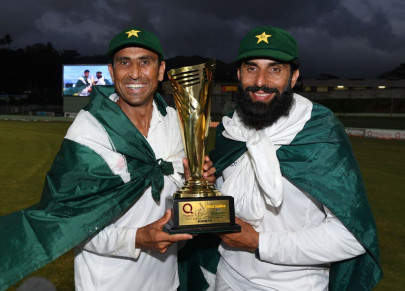 win perfect farewell for misbah and younus says rashid latif