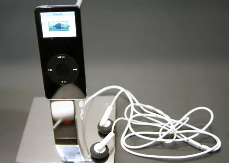 ipod 039 s tagline 1000 songs in your pocket was a testament to the impact of the mp3 format photo afp ipod 039 s tagline 1000 songs in your pocket was a testament to the impact of the mp3 format photo afp