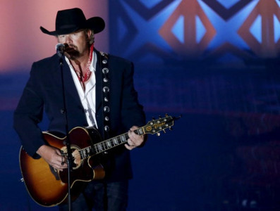 american country musician to perform at men only concert in saudi arabia during trump visit