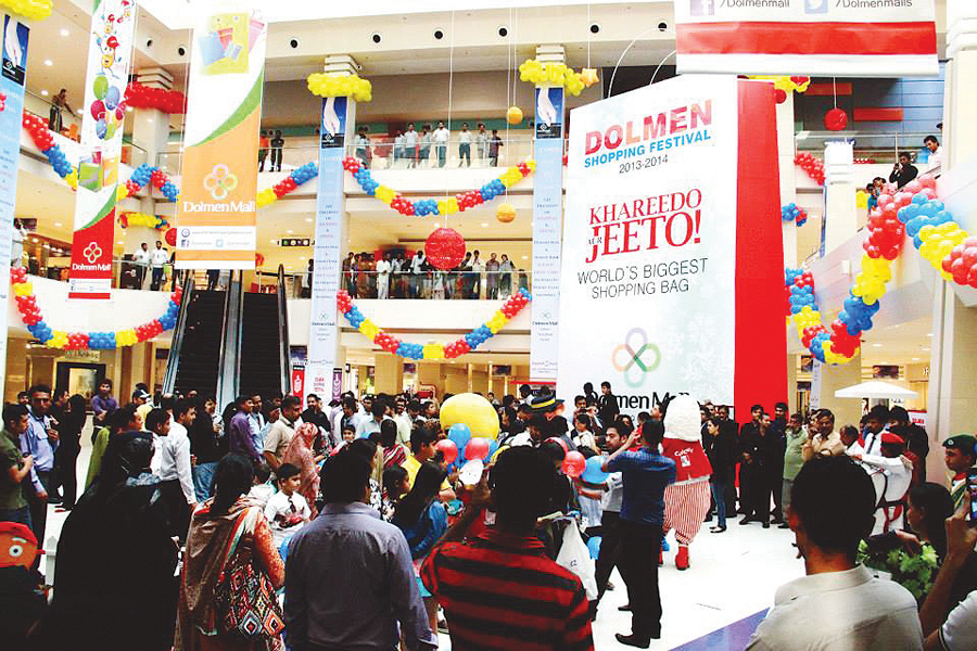 dolmen shopping mall dolmen mall clifton holds its shopping festival in karachi