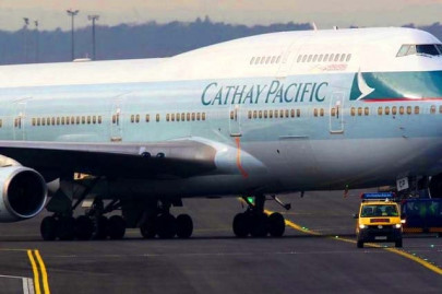 cathay pacific sacks 600 staff in major shakeup cathay pacific sacks 600 staff in major shakeup