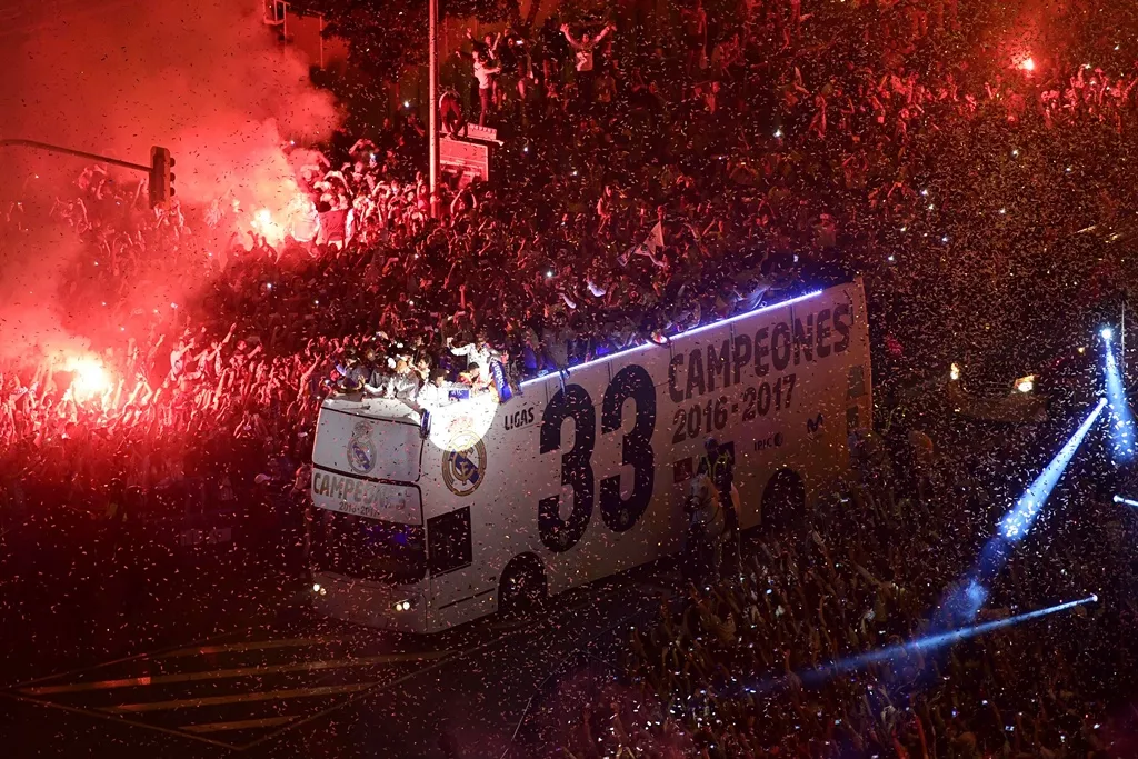 the team will be welcomed to madrid city hall on monday for a ceremony to celebrate their spanish league win photo afp the team will be welcomed to madrid city hall on monday for a ceremony to celebrate their spanish league win photo afp